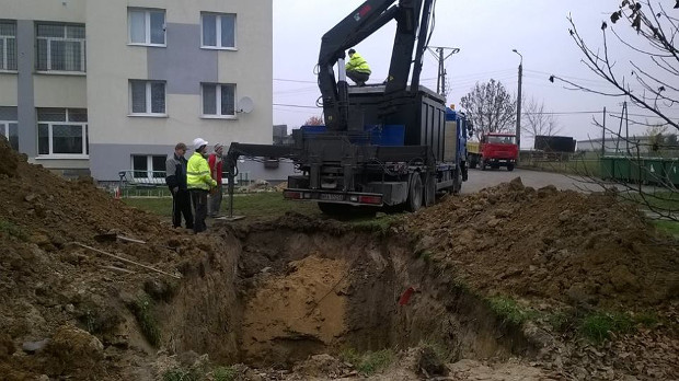 Zasobnik z betonu do użytku w firmie Ostrów Wielkopolski